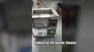 Ein genauerer Blick: 108 l großer Edelstahltank für industrielle Ultraschallreiniger mit Zeitsteuerung